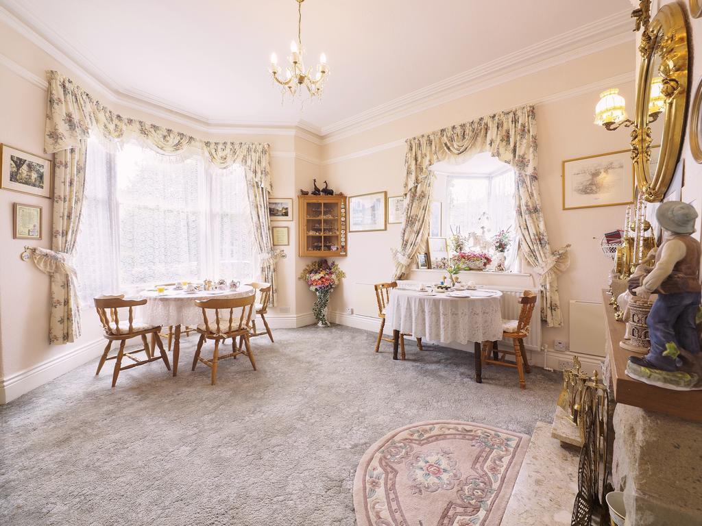 Braemar Guest House バクストン エクステリア 写真